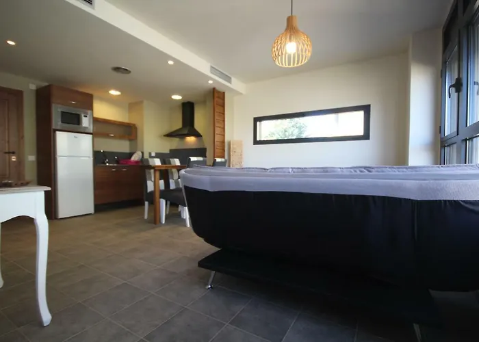 Romantic Loft דירה Salas de Pallas